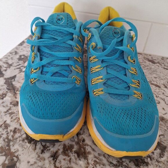 Nike running sneakers 584778-401  size 8US - Picture 1 of 10